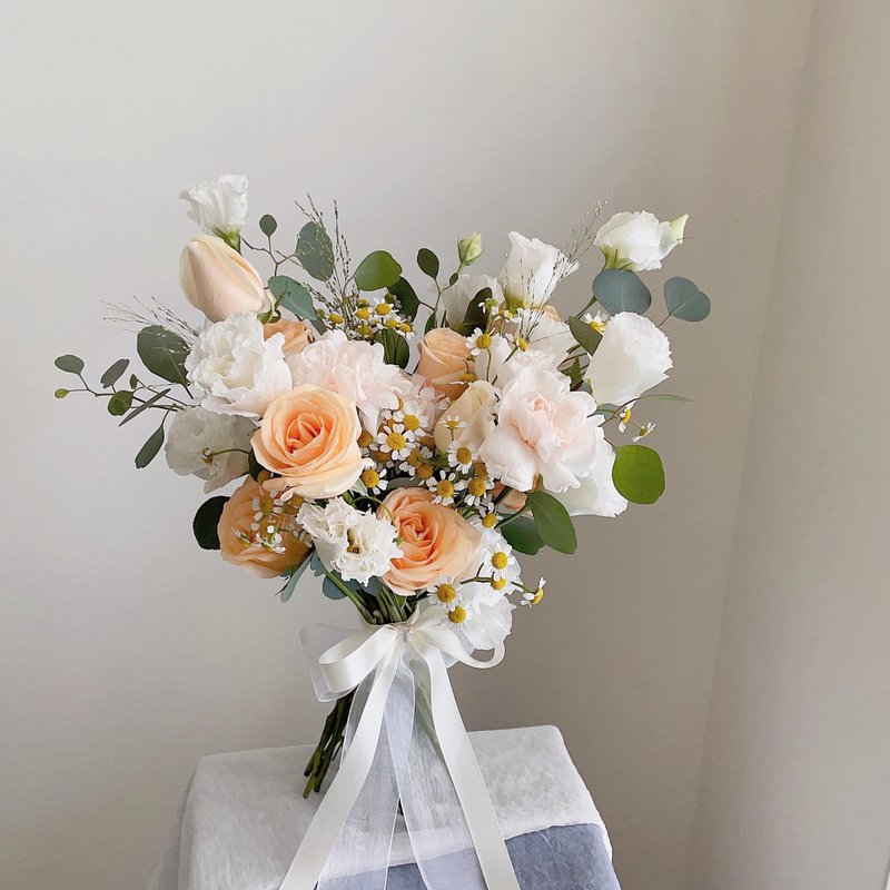 【Flowers】White skin pink rose Korean flower bouquet - Other - Plants & Flowers Orange