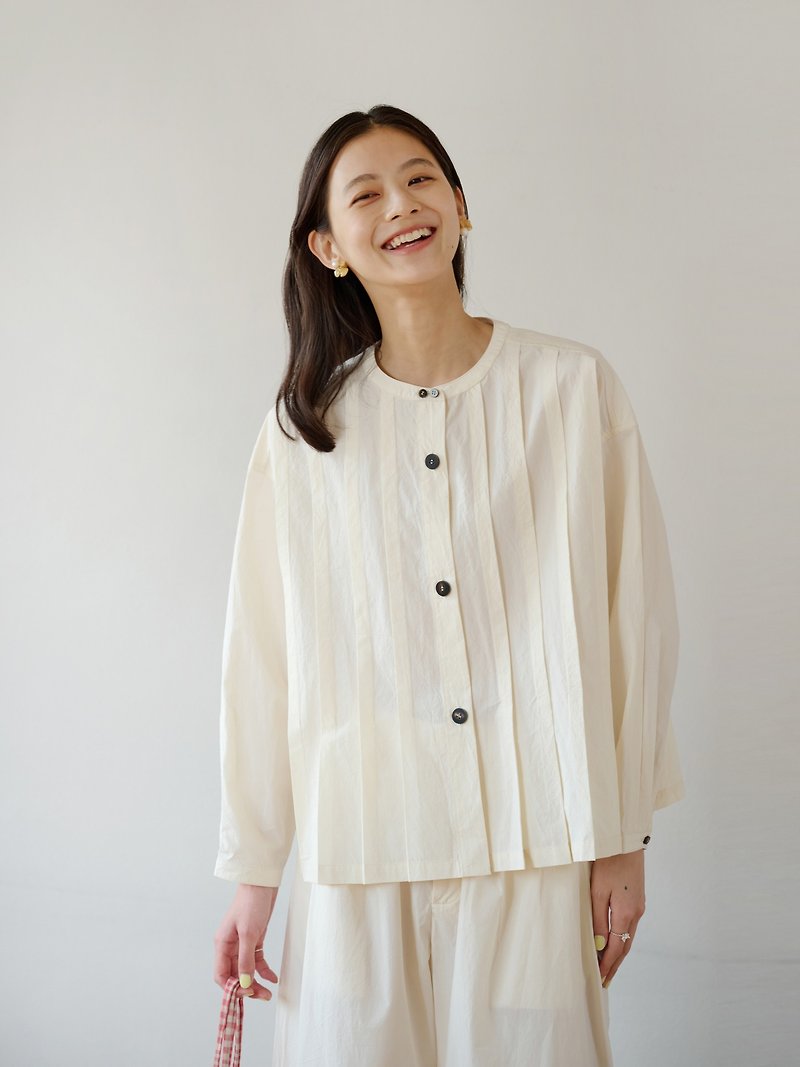 KOOW80 long-staple cotton accordion pleated shirt jacket Japanese style light shirt small jacket - เสื้อเชิ้ตผู้หญิง - ผ้าฝ้าย/ผ้าลินิน ขาว