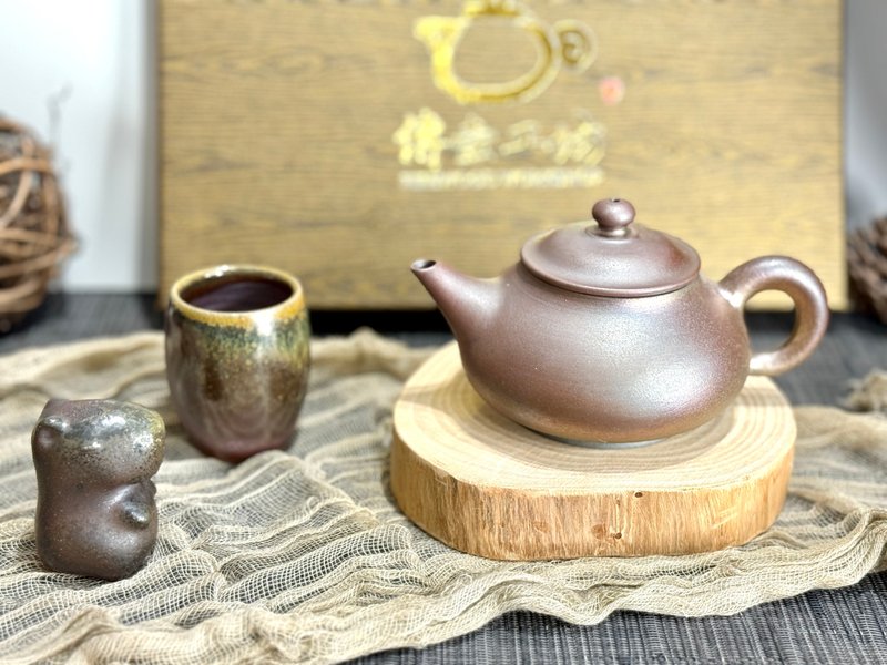 新春柴燒茶器禮盒優惠套組 - 茶壺/茶杯/茶具 - 陶 