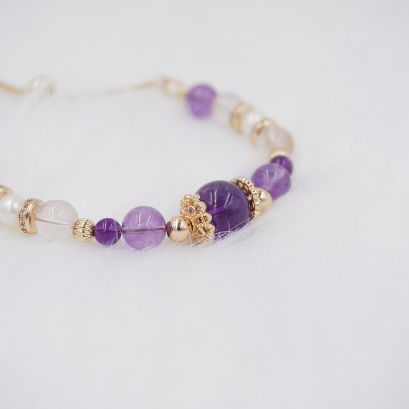 Amethyst Starlight Pink Crystal with Freshwater Pearl Hand Chain - สร้อยข้อมือ - คริสตัล สีม่วง