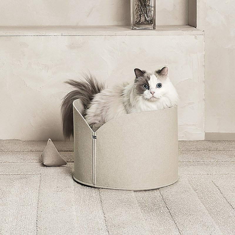 Blume Blume heart-shaped cat nest-NASA develops advanced memory foam cushion-extremely comfortable cat nest - Bedding & Cages - Other Materials Khaki