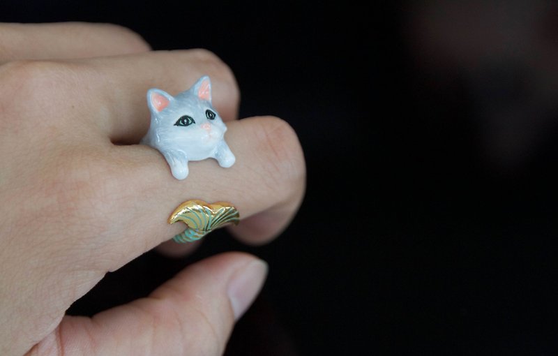 Grey face gold tail puppet mermaid cat ring - General Rings - Copper & Brass 