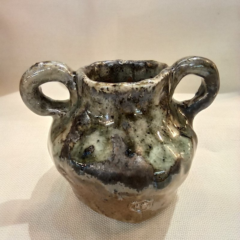 Wood-fired celadon glazed hand-made pottery vase flower ware - เซรามิก - ดินเผา สีเขียว