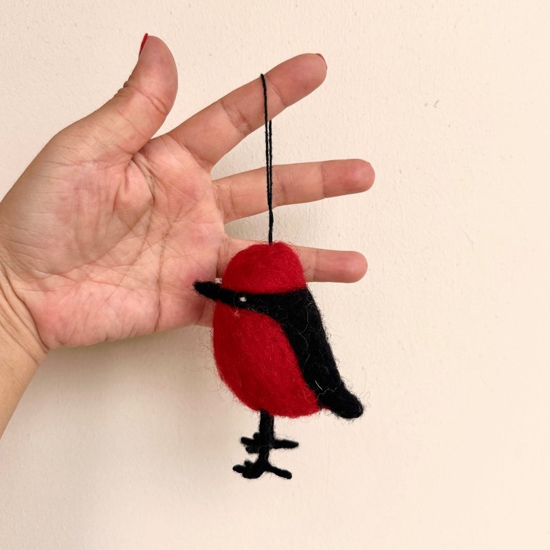 Wool Felt Christmas Ornament - Posing Bird Ornament Ornament Liu Qiwei's Dusk Call - Items for Display - Wool 