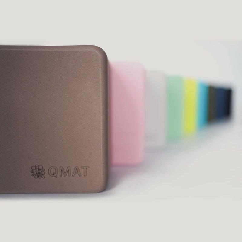 【QMAT】厚みのあるヨガブリック - 単色 台湾製 - トレーニング用品 - サステナブル素材 多色