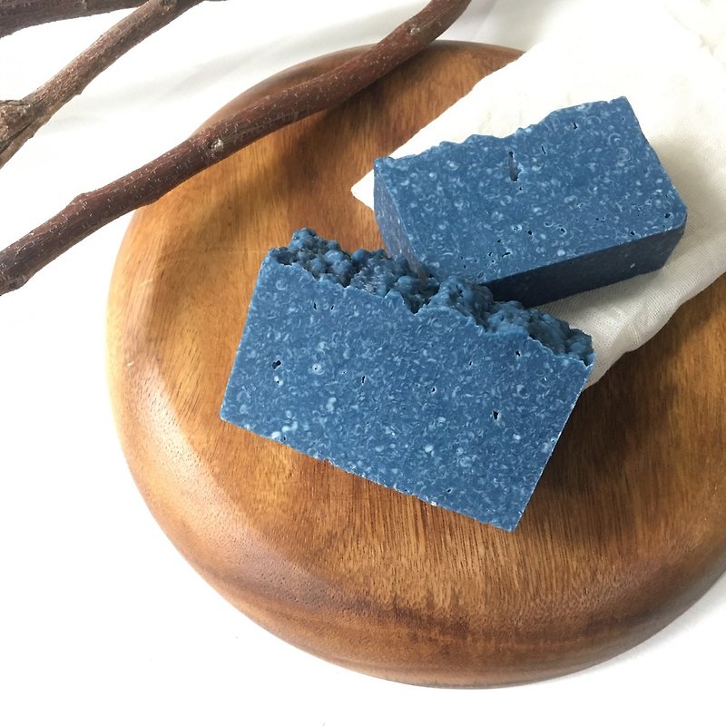 Indigo Blue Moisturizing Milk Soap/ Handmade Soap/ Customized Soap/ Breast Milk Soap - สบู่ - วัสดุอื่นๆ สีน้ำเงิน