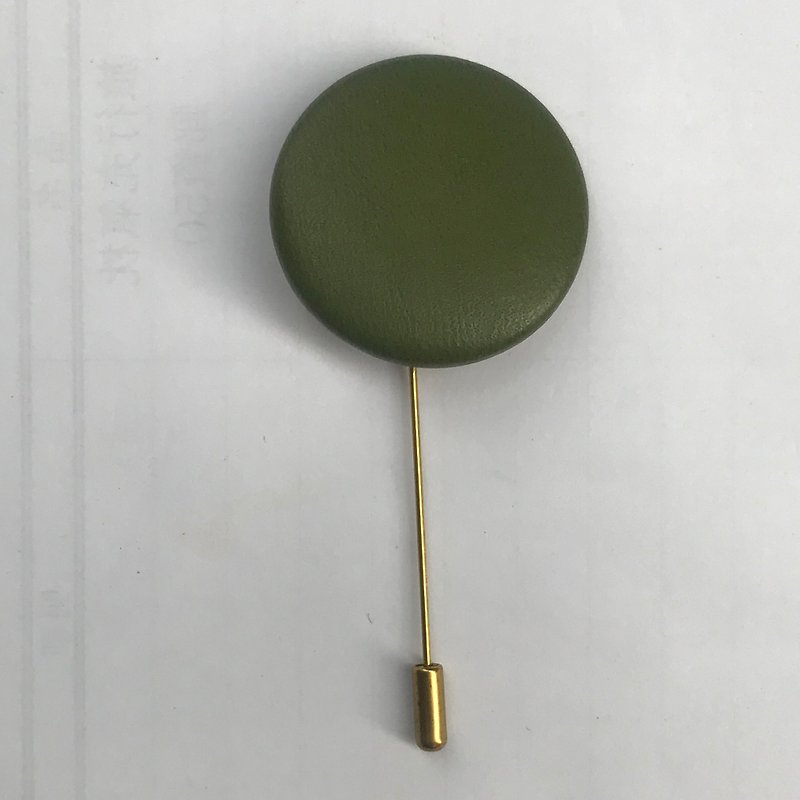 Sienna leather bag buckle pin - เข็มกลัด - หนังแท้ สีเขียว
