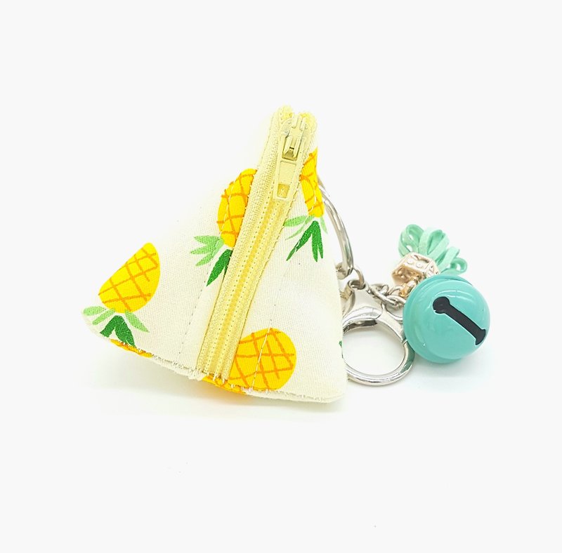 Dumpling Coin Keychain Pouch - Pineapple Fruitella - กระเป๋าใส่เหรียญ - ผ้าฝ้าย/ผ้าลินิน สีเหลือง