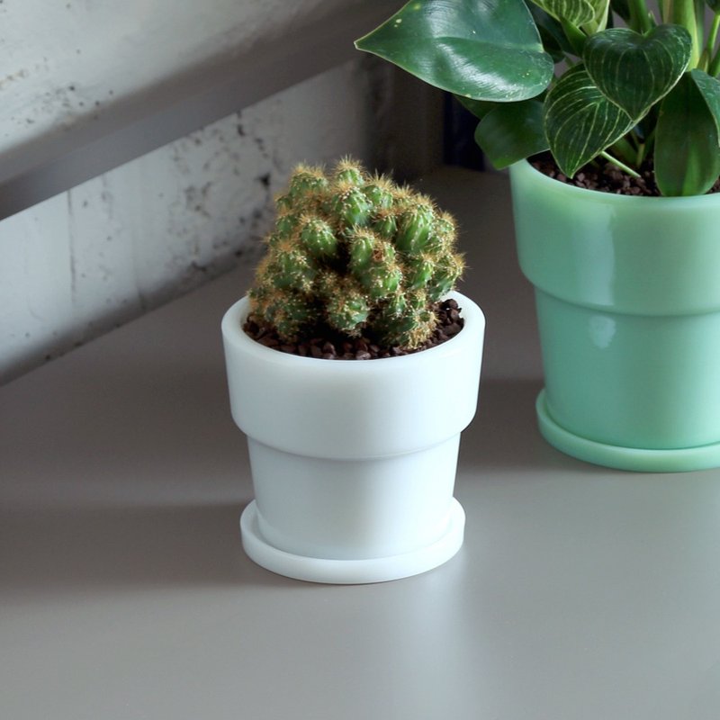 Japanese ideaco retro-style milk jade plant pot (diameter 9cm) - small - multiple colors available - ตกแต่งต้นไม้ - แก้ว ขาว