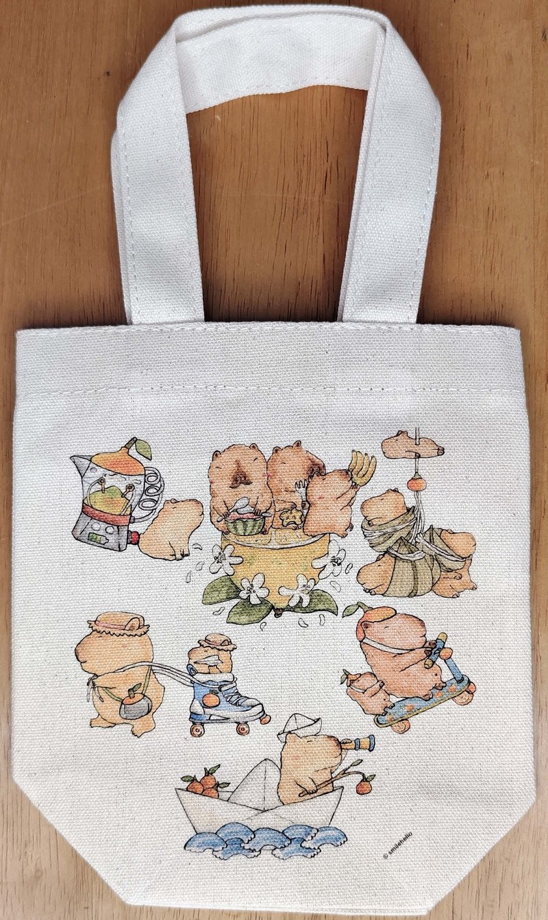 Beverage bag/canvas bag/reusable bag/carrying bag/shoulder bag capybara (can hold hand-cranked drinks) - กระเป๋าถือ - วัสดุอื่นๆ หลากหลายสี