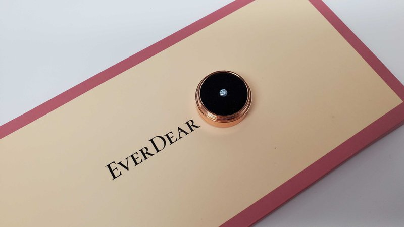 EverDear 客製化禮物 紅色頭髮鑽石  情侶搭配產品 結婚鑽石 - 項鍊 - 寶石 紅色