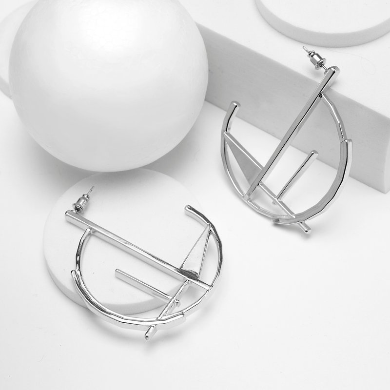 Recovery Architecture view earrings (bright Silver) - ต่างหู - โลหะ สีเงิน