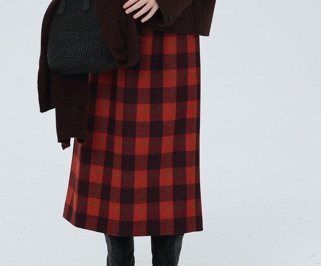 Zara red plaid outlet pencil skirt