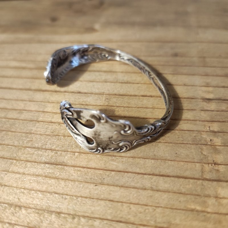 小花圖案精緻設計 美國古董銀餐叉改造女士手鐲_0884 - 手鍊/手環 - 純銀 銀色