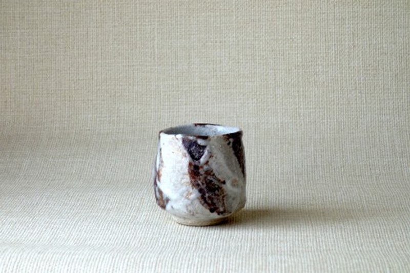 Teacup Shinano glaze b - ถ้วย - ดินเผา สีนำ้ตาล