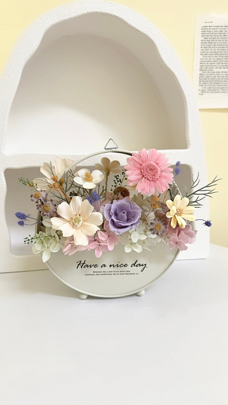 【祝賀花禮】永生花吊籃 永生花籃 開幕祝賀 新居落成 - 乾燥花/永生花 - 植物．花 