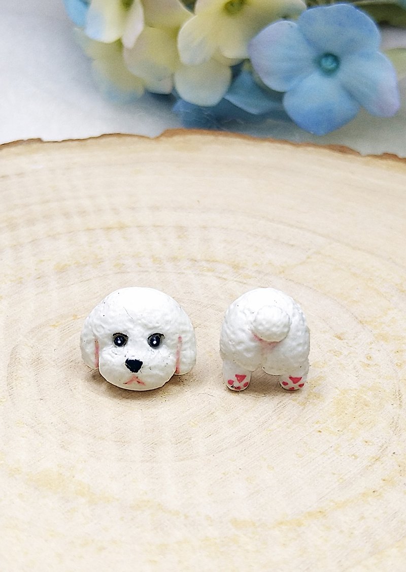 White Poodle Earrings - Cute Pug Earrings - ต่างหู - ดินเหนียว หลากหลายสี