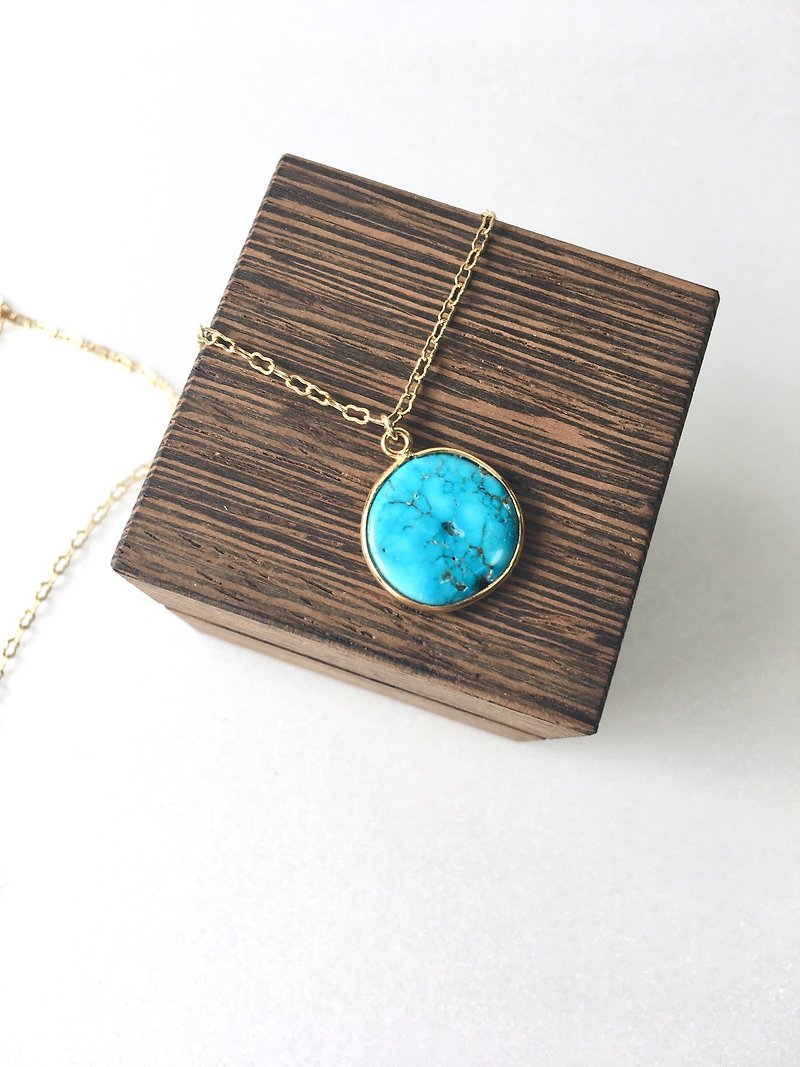 Arizona blue Turquoise brass necklace Gold - สร้อยคอ - เครื่องประดับพลอย สีน้ำเงิน