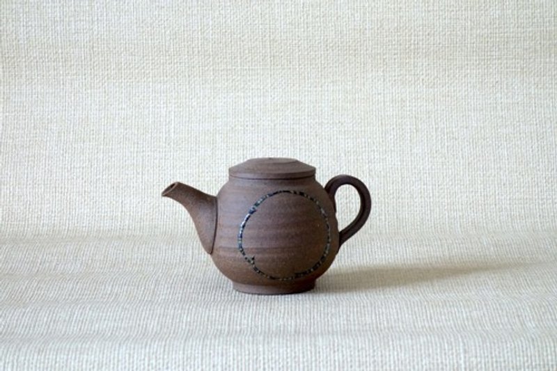 Painting of pouring vessel - Teapots & Teacups - Pottery Brown