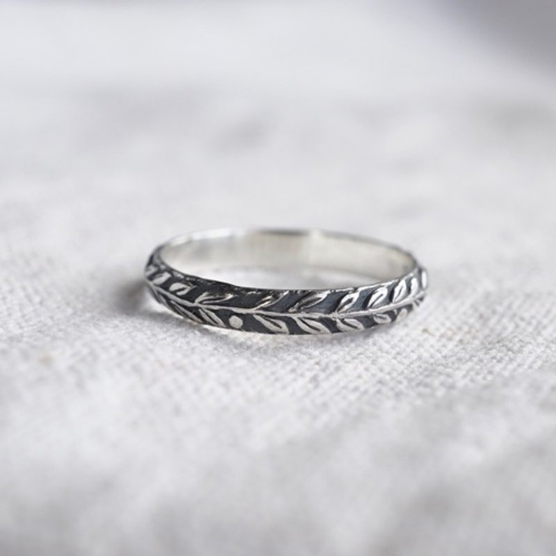 Laurel wreath ring [R076SV] - 戒指 - 其他金屬 