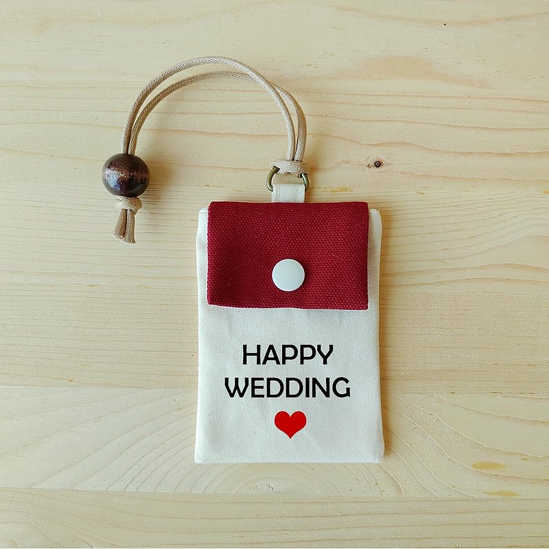 幸福系列卡袋/悠遊卡套_幸福卡緊來 - 證件套/卡套 - 棉．麻 紅色