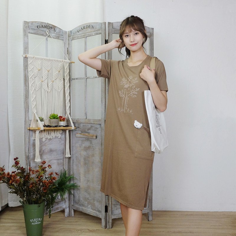 Hana Mokuba 圓領休閒長版T恤式線條印花洋裝 - 洋裝/連身裙 - 其他材質 