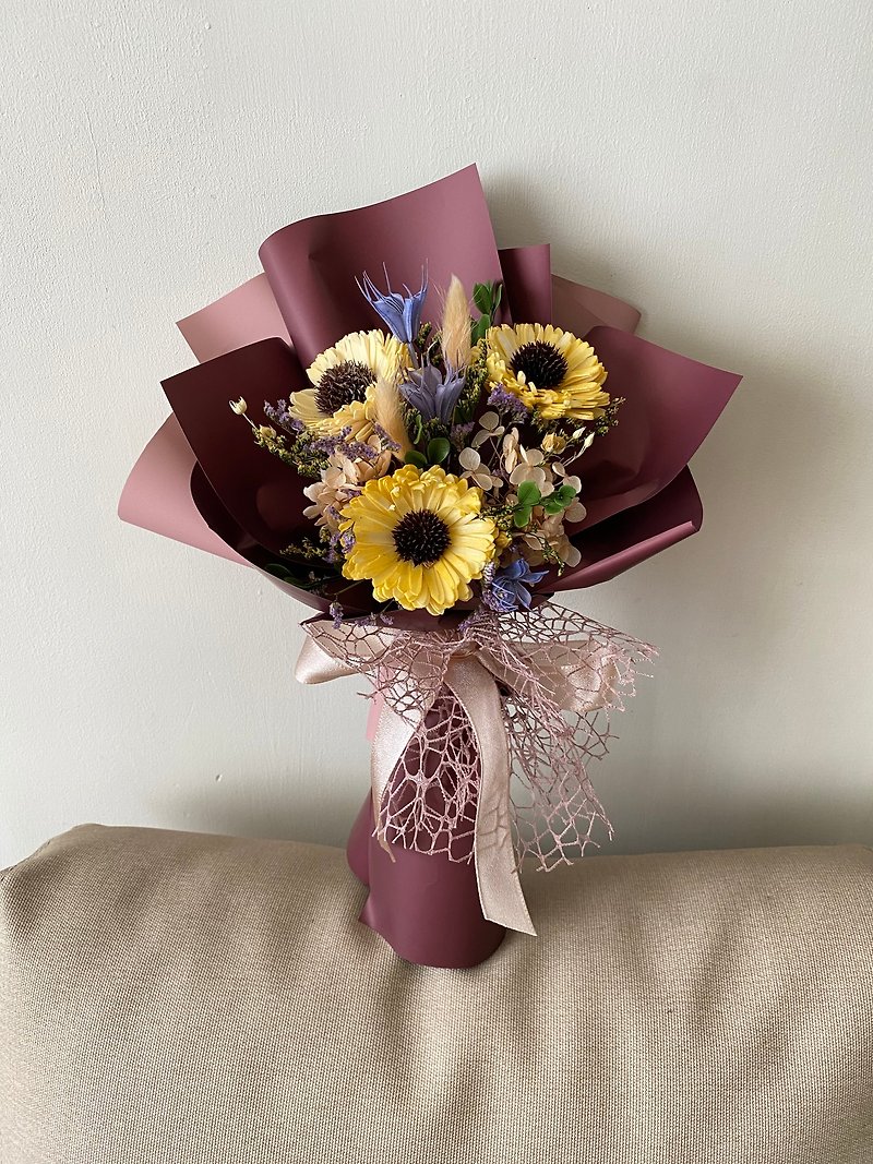 Graduation bouquet.Sunflower bouquet.Graduation ceremony.Flower bouquet.Sola flower.Eternal flower - Dried Flowers & Bouquets - Plants & Flowers Multicolor
