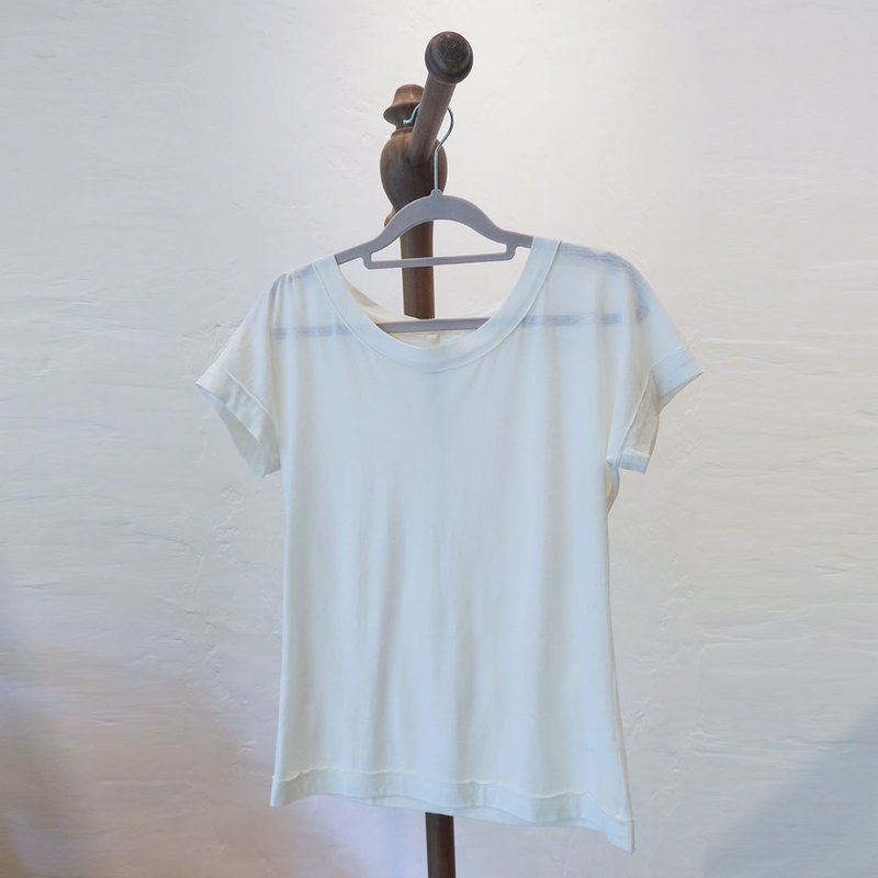 自我主張棉麻T-shirt New Fame Cotton Linen T-shirt - 女上衣/長袖上衣 - 棉．麻 多色