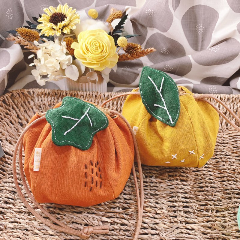 柿圓滾滾橘禮盒-寬口束口袋 - 化妝包/收納袋 - 棉．麻 橘色