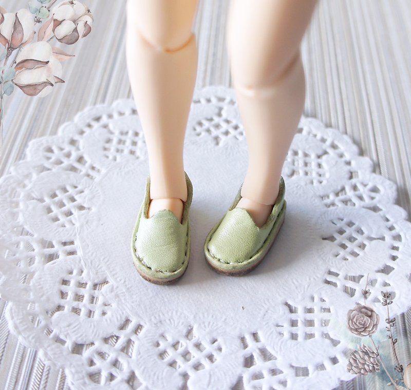 Green shoes for Blythe dolls, Handmade shoes for Blythe, Doll footwear - ตุ๊กตา - หนังแท้ สีเขียว