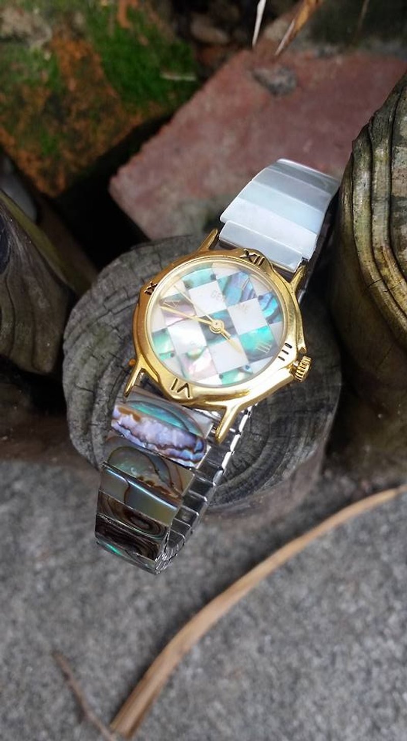 芸術な 天然石 白碟貝 虹色貝 菱 腕時計 - 腕時計 - 宝石 多色