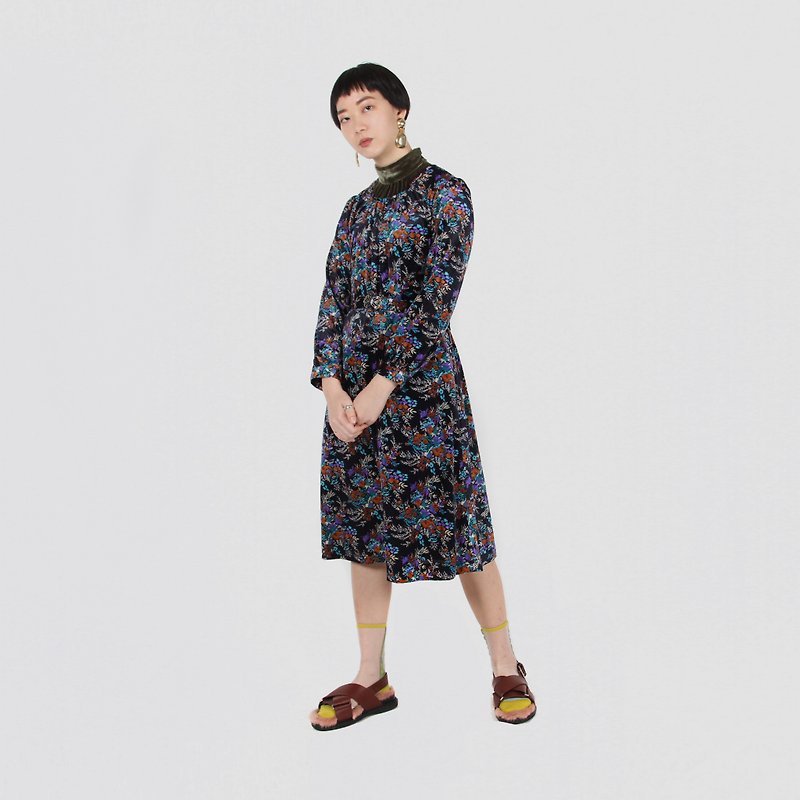 [Egg Plant Vintage] Yelai Huayu Velvet Vintage Dress - One Piece Dresses - Other Man-Made Fibers Blue