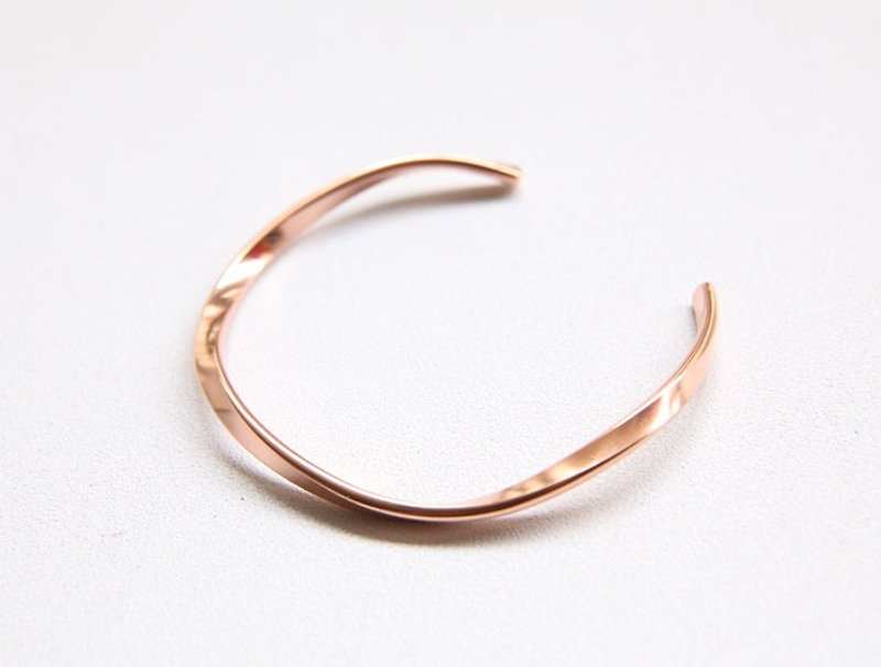 Ni.kou red copper wave bracelet - Bracelets - Other Metals 