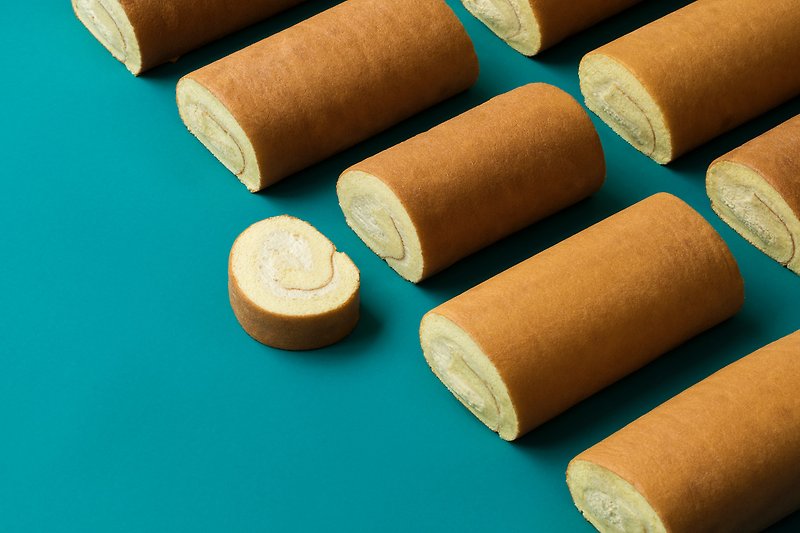 Classic Sweet Potato Rolls - เค้กและของหวาน - อาหารสด สีส้ม