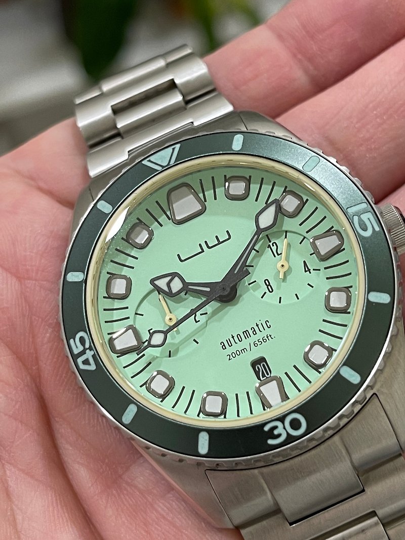 Swordfisher Swordfish #UX02 Mechanical Watch - Original Design for Diving - Men's & Unisex Watches - Stainless Steel Green