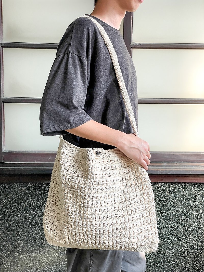 【おばあちゃんの独創的な編み物】手作り柄かぎ針編みワイドショルダーバッグ