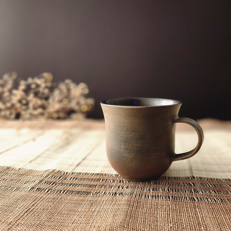 Chase mug - Mugs - Porcelain Khaki