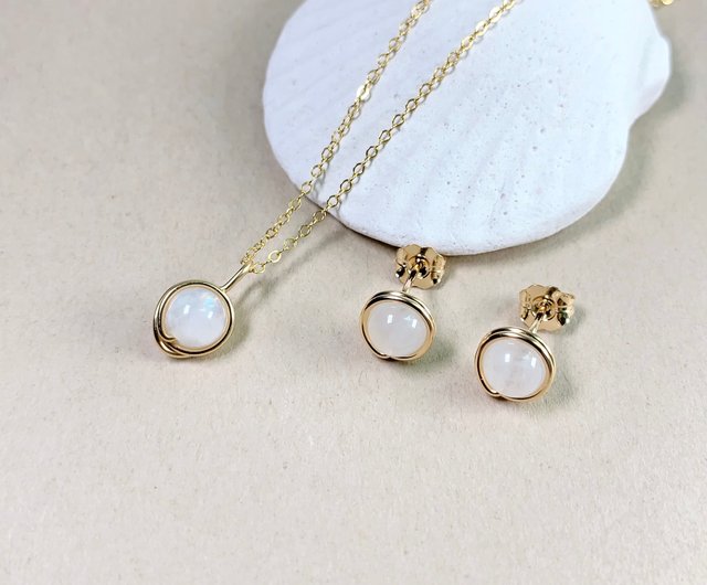 Soli【6月誕生石】ムーンストーンピアス / 14KGF / 925