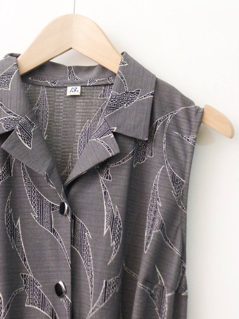 Retro Geometric Totem Print Gray Purple Sleeveless Vintage Dress Vintage Dress - ชุดเดรส - เส้นใยสังเคราะห์ สีเทา