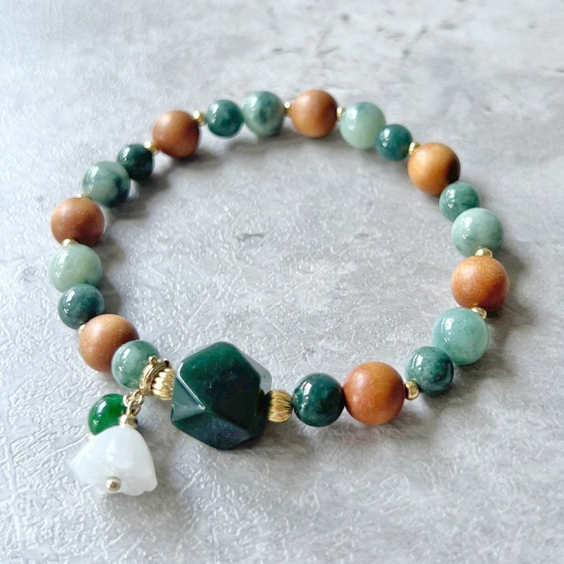 Natural jade bracelet birthday gift customized gift handmade jewelry natural gem - สร้อยข้อมือ - หยก สีเขียว