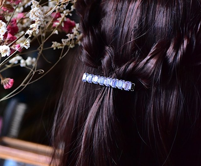 Ber×アレキサンドライトスワロフスキー【ヘアクリップ