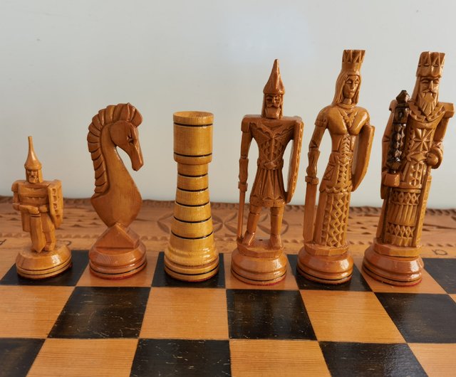 Soviet small chess set, USSR chess set, wooden chess set USSR, vintage chess set, ,christmas gift,gift idea, hotsell chess pieces