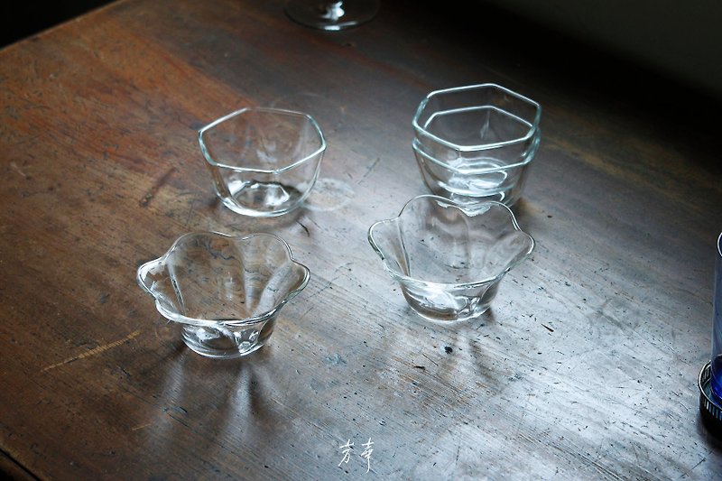成型ガラス製アイスボウル 六角形 - 小皿 - ガラス 