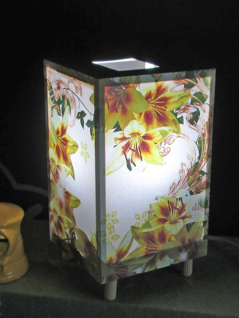 Mamegata Yumelight A door to a flower garden Enjoy the taste of the decorative light stand !! - Lighting - Paper 