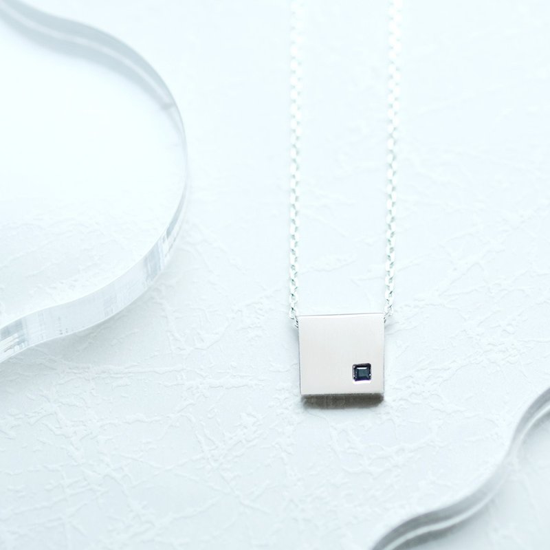 Natural sapphire minimal square necklace in Silver 925 - Necklaces - Other Metals Blue