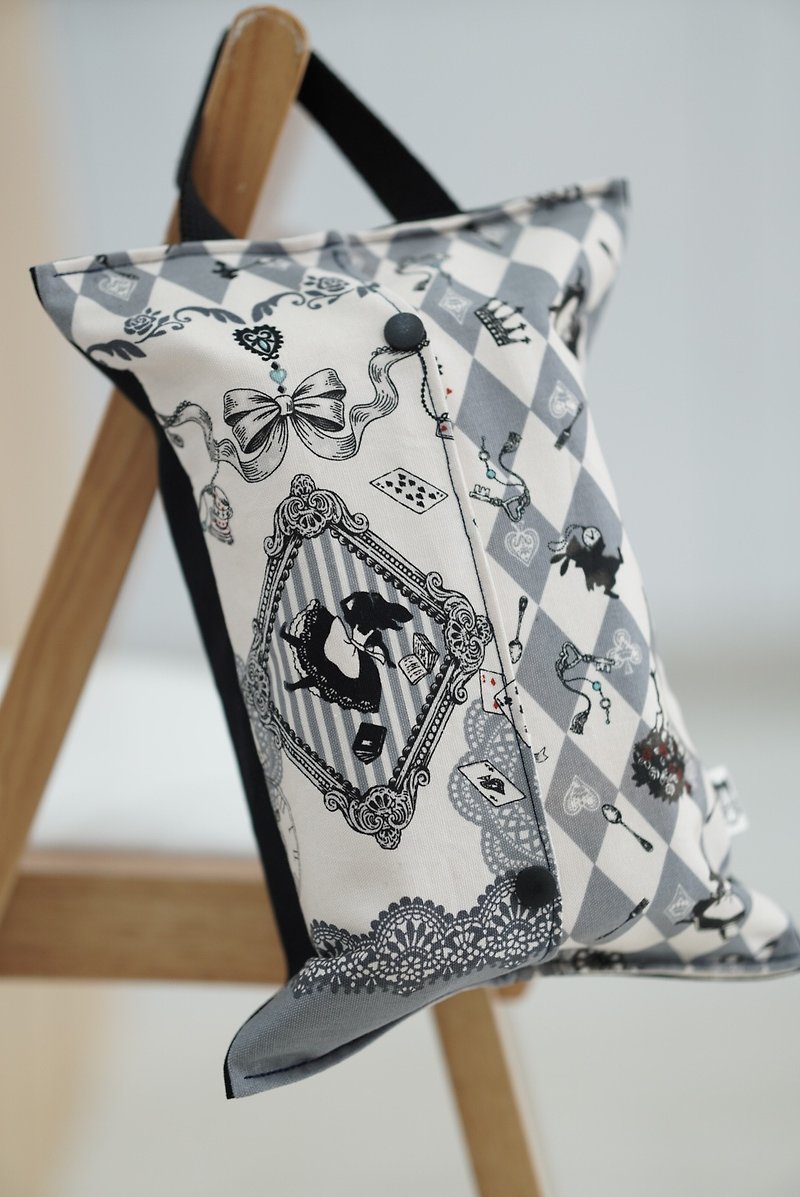 Removable toilet paper bag/mask storage bag Alice in Wonderland gray and black - กล่องทิชชู่ - ผ้าฝ้าย/ผ้าลินิน สีดำ
