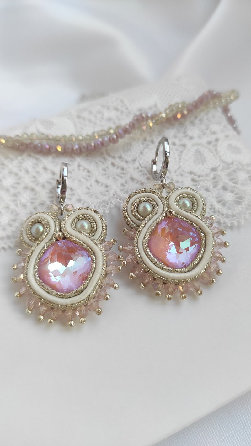 Clip -on, earring, handmade earrings, Jewelry, accessories, earrings - ต่างหู - วัสดุอื่นๆ ขาว