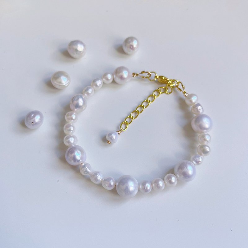 Gardenia • 白白滑皮珍珠手鏈 - 手鍊/手環 - 珍珠 