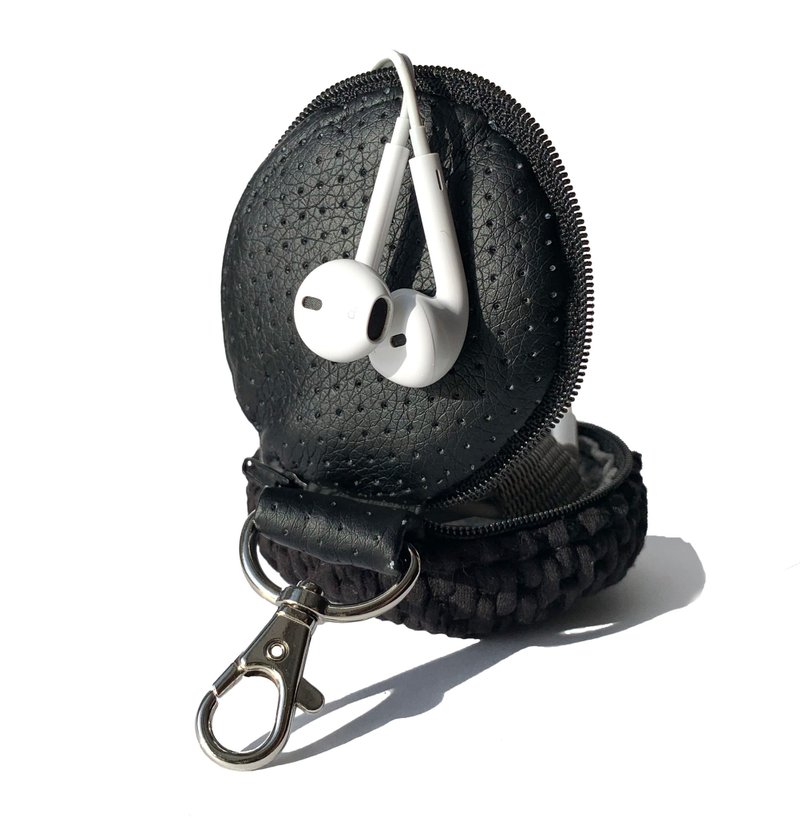 Black eco leather charger holder Cord organizer keychain coin purse - 零錢包/小錢包 - 棉．麻 黑色