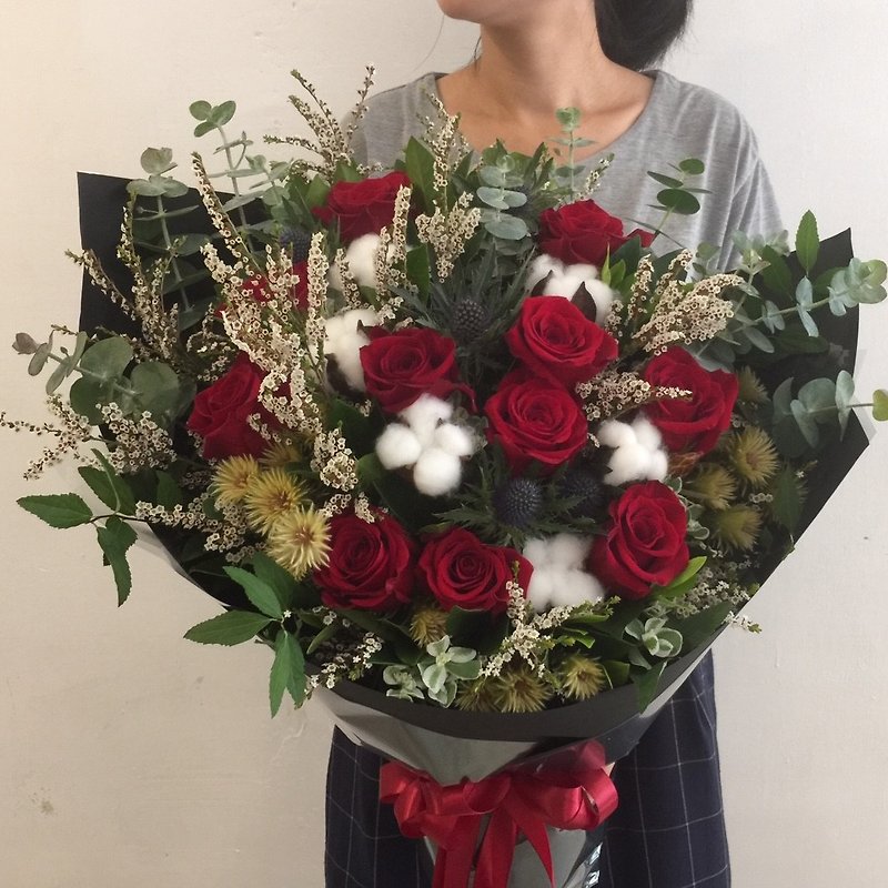 Valentine's Day. Red rose grass flower bouquet. V15. Taipei take delivery / delivery - Plants - Plants & Flowers Red